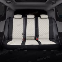 Чехлы Автопилот Экокожа Ромб на Suzuki Liana универсал 2001-2008 г.в. Чехлы Автопилот Экокожа Ромб на Suzuki Liana универсал 2001-2008 г.в.