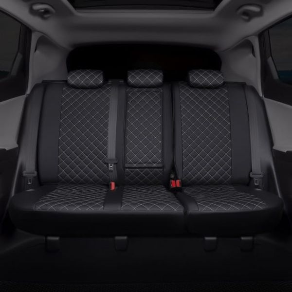 Чехлы Автопилот Экокожа Ромб на Suzuki Liana универсал 2001-2008 г.в. Чехлы Автопилот Экокожа Ромб на Suzuki Liana универсал 2001-2008 г.в.