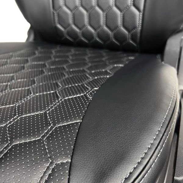 Чехлы Экокожа Ромб на Sollers Atlant (2022+) 3 места Чехлы Экокожа Ромб на Sollers Atlant (2022+) 3 места